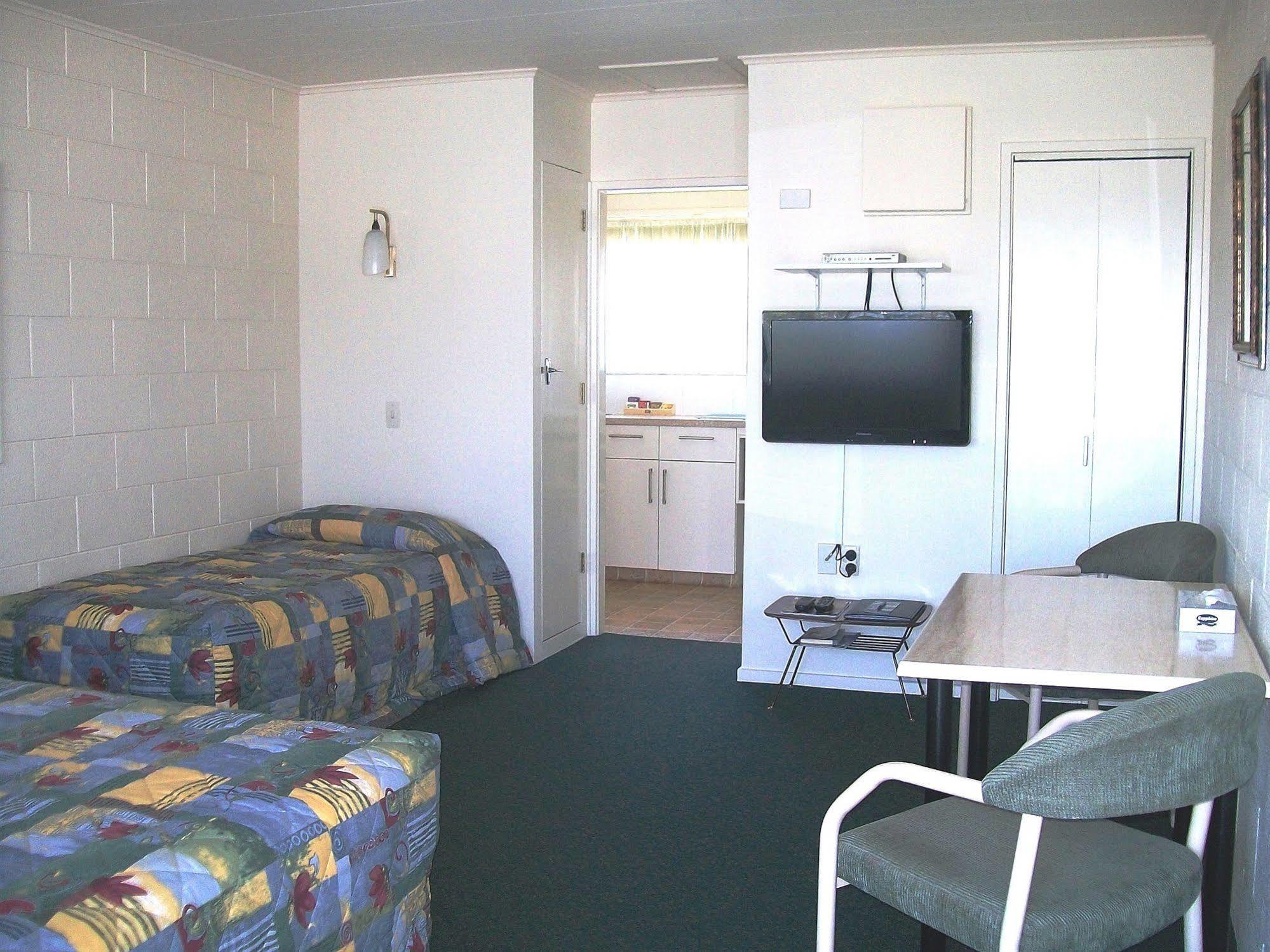 Cedar Court Motel Napier Eksteriør billede